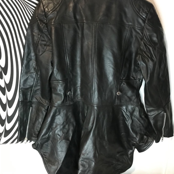Womens leather jacket - Picture 3 of 6